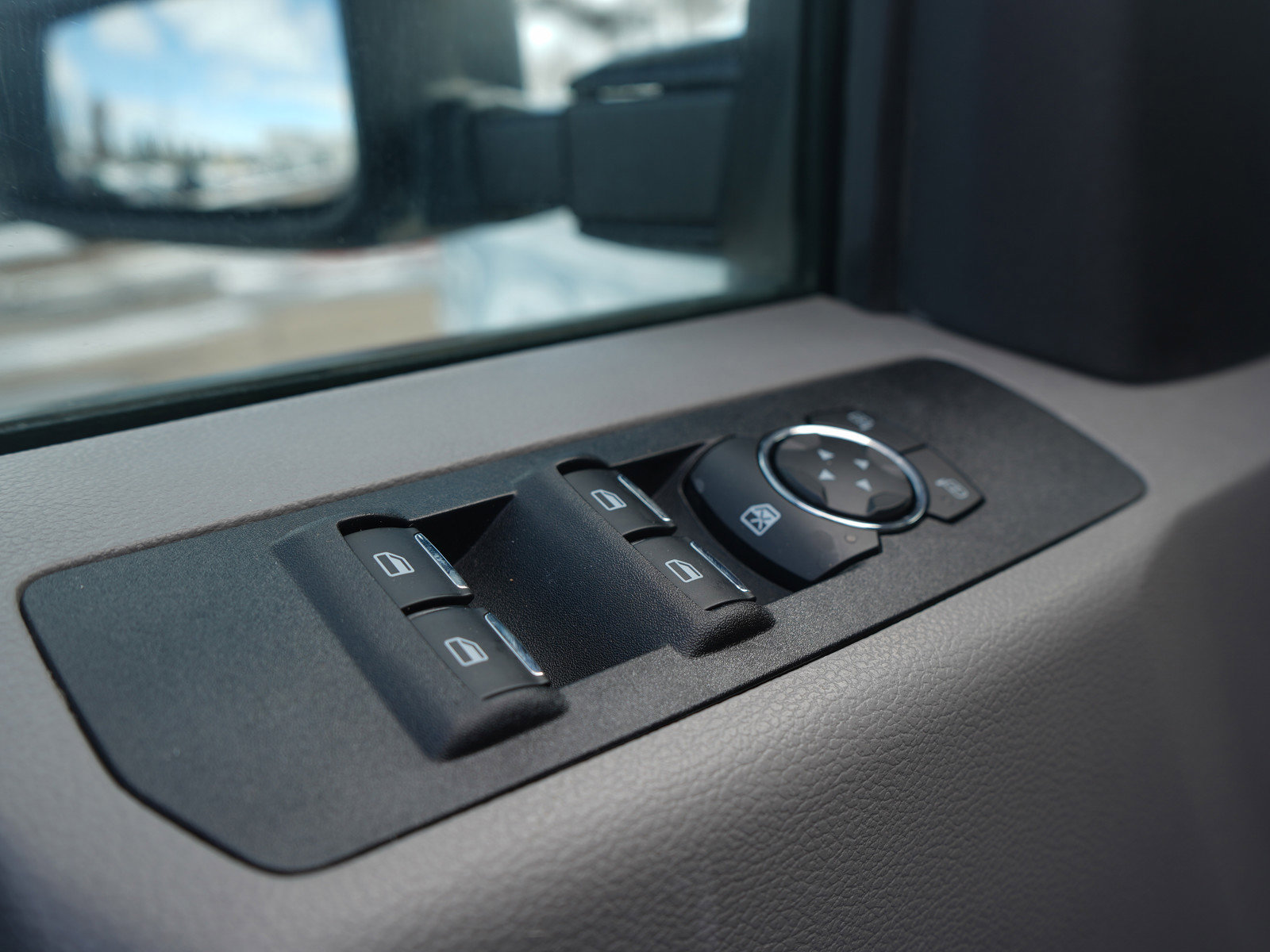 Used 2019 Ford F350 XL w/ Power Equipment Group image 22