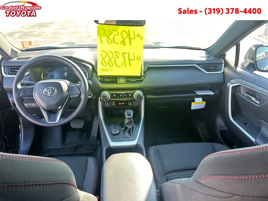 New 2025 Toyota RAV4 SE image 12
