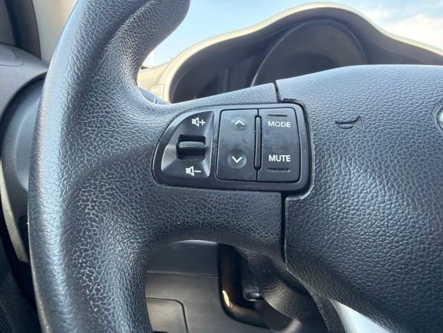 Used 2011 Kia Sportage LX FWD image 30