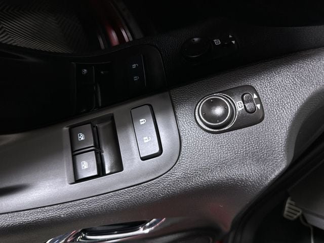 Used 2015 Chevrolet Camaro ZL1 RWD image 24