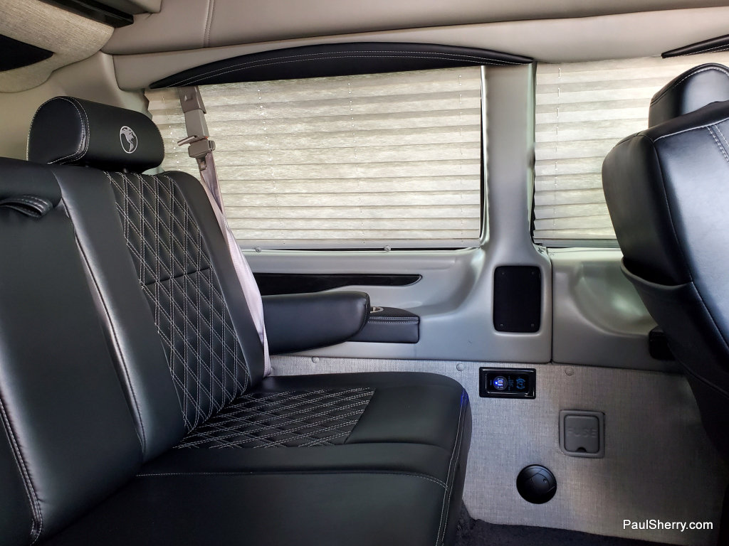 Used 2023 Chevrolet Express 2500 RWD image 29