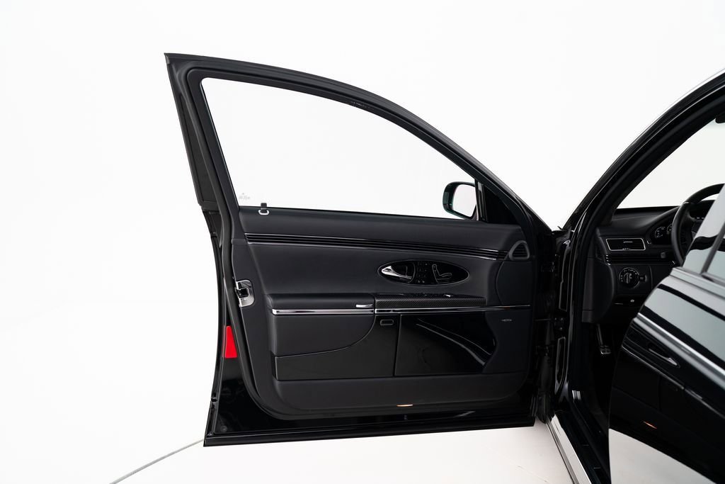 Used 2007 Maybach 62 S RWD image 17