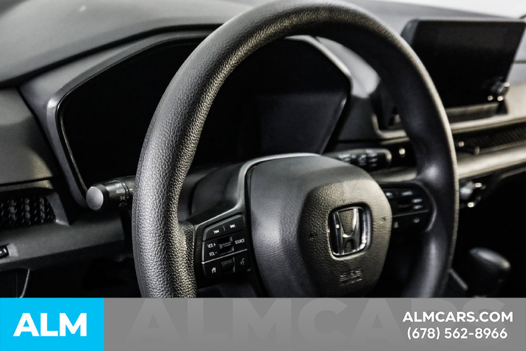 Used 2025 Honda CR-V LX image 37