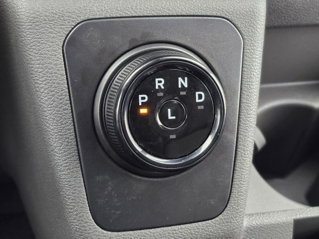 Used 2024 Ford E-Transit 148 High Roof image 8