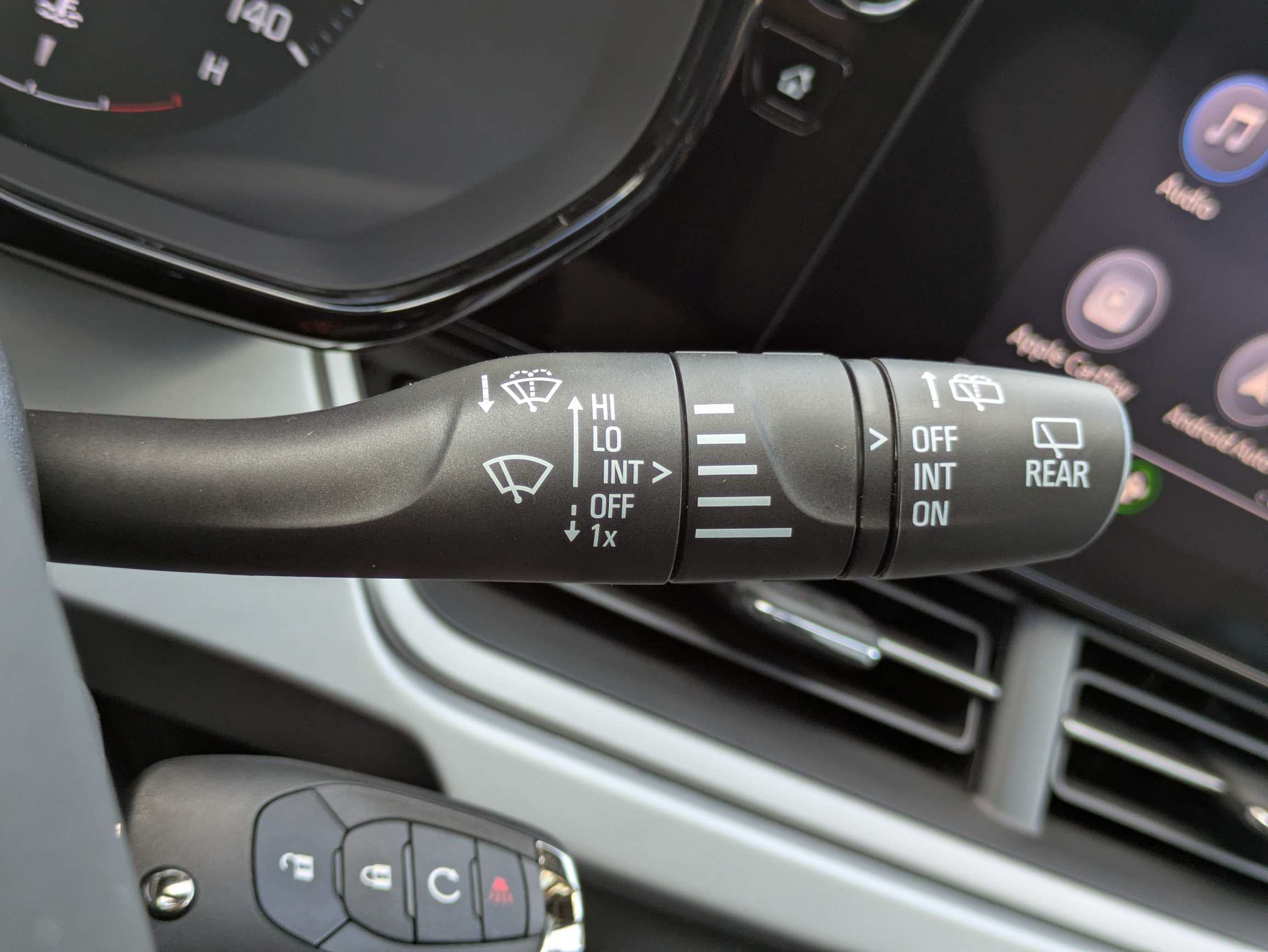 New 2026 Chevrolet Trax LS w/ LS Convenience Package FWD image 17