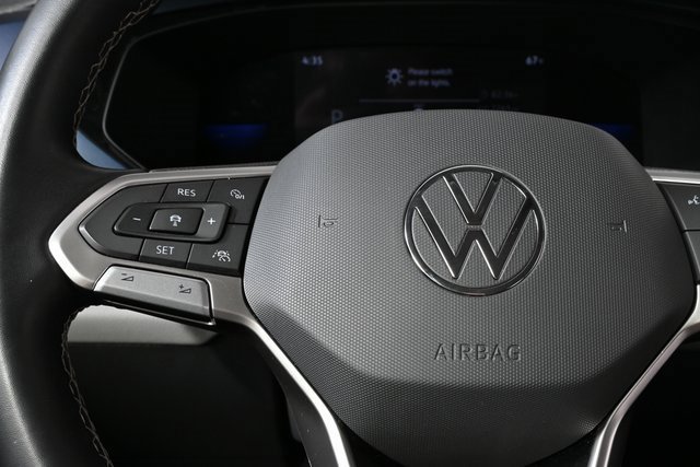Used 2022 Volkswagen Taos SE image 10