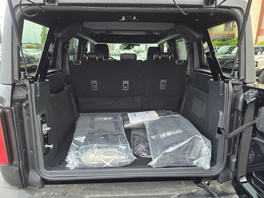 New 2026 Ford Bronco Outer Banks AWD/4WD image 13
