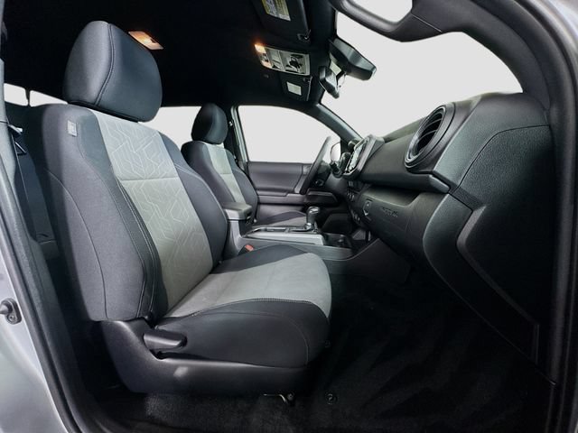 Certified 2023 Toyota Tacoma TRD Off-Road AWD/4WD image 29