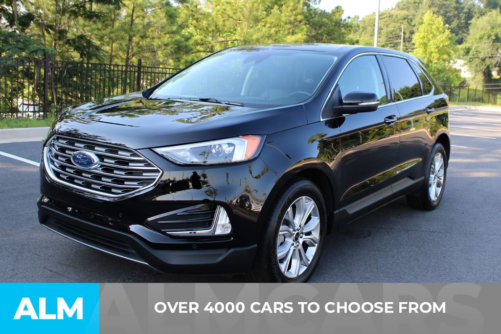 Used 2024 Ford Edge Titanium image 3