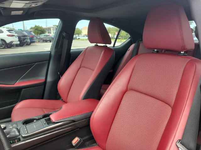 Used 2023 Lexus IS 300 w/ Comfort Package RWD image 19