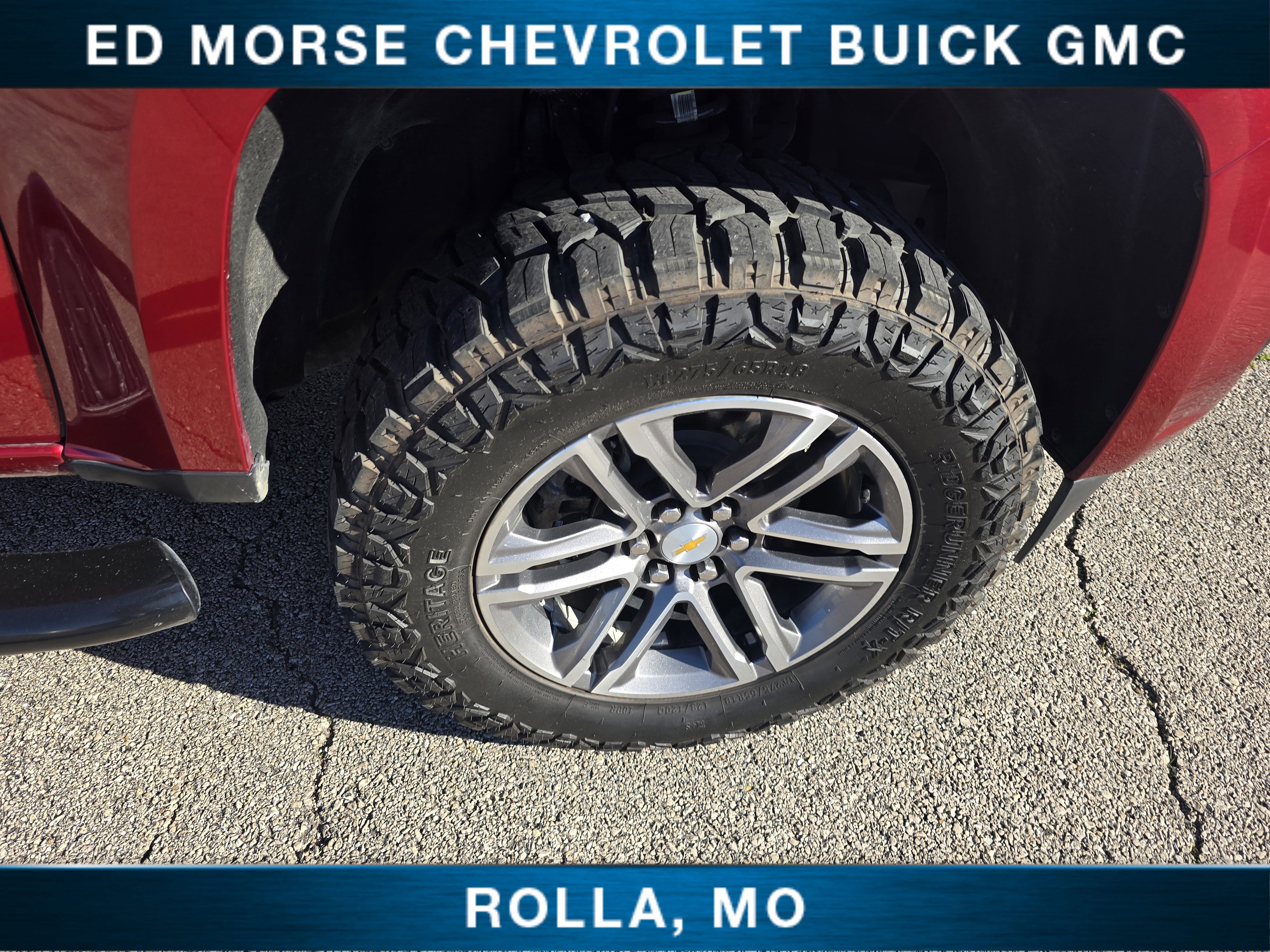 Certified 2022 Chevrolet Colorado W/T w/ Custom Special Edition AWD/4WD image 11
