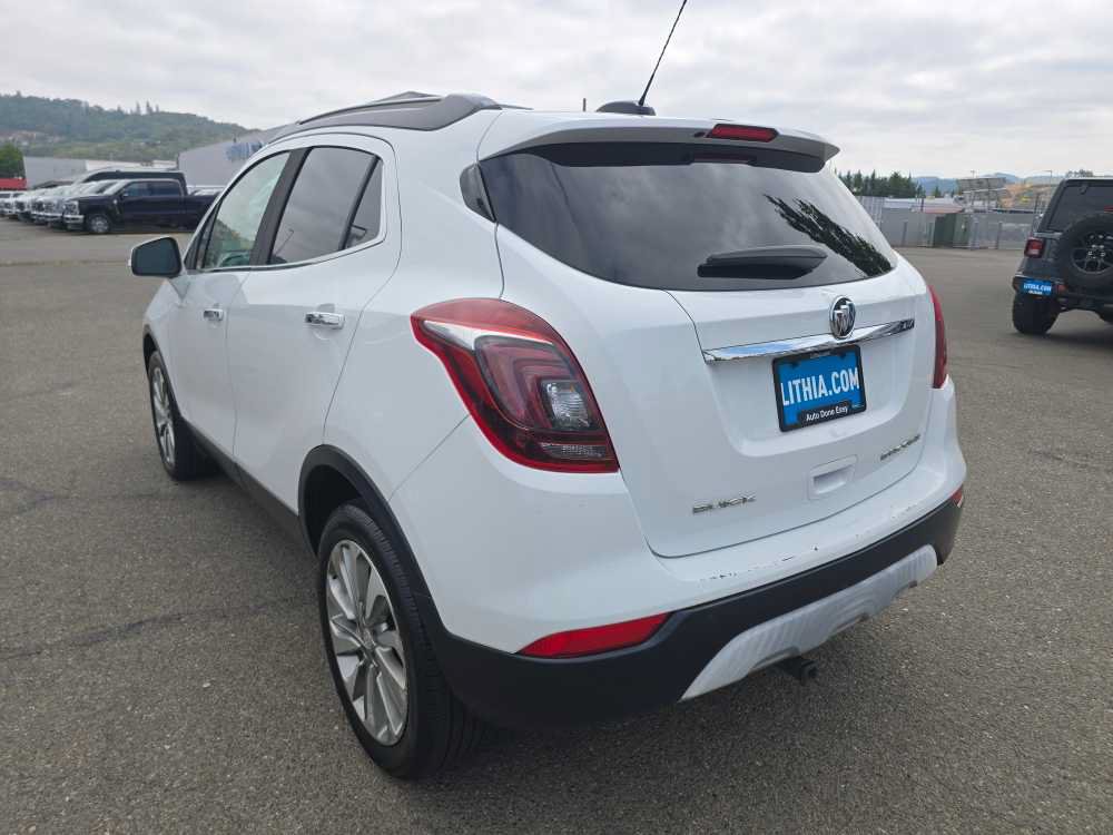 Used 2017 Buick Encore Preferred FWD image 3