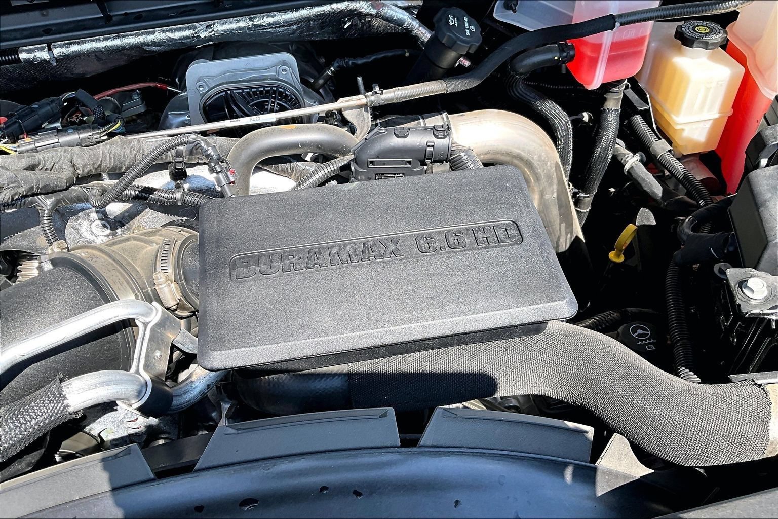 Used 2025 GMC Sierra 2500 AT4X AWD/4WD image 35