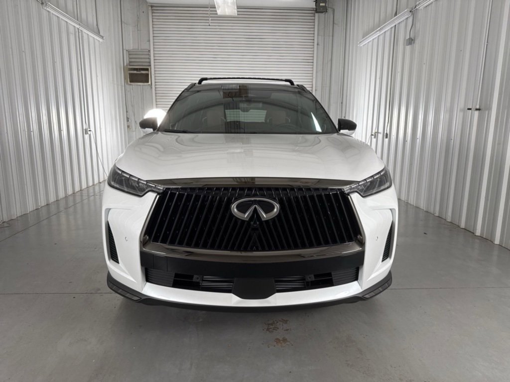 Certified 2026 INFINITI QX60 Autograph w/ Dark Cargo Package image 3