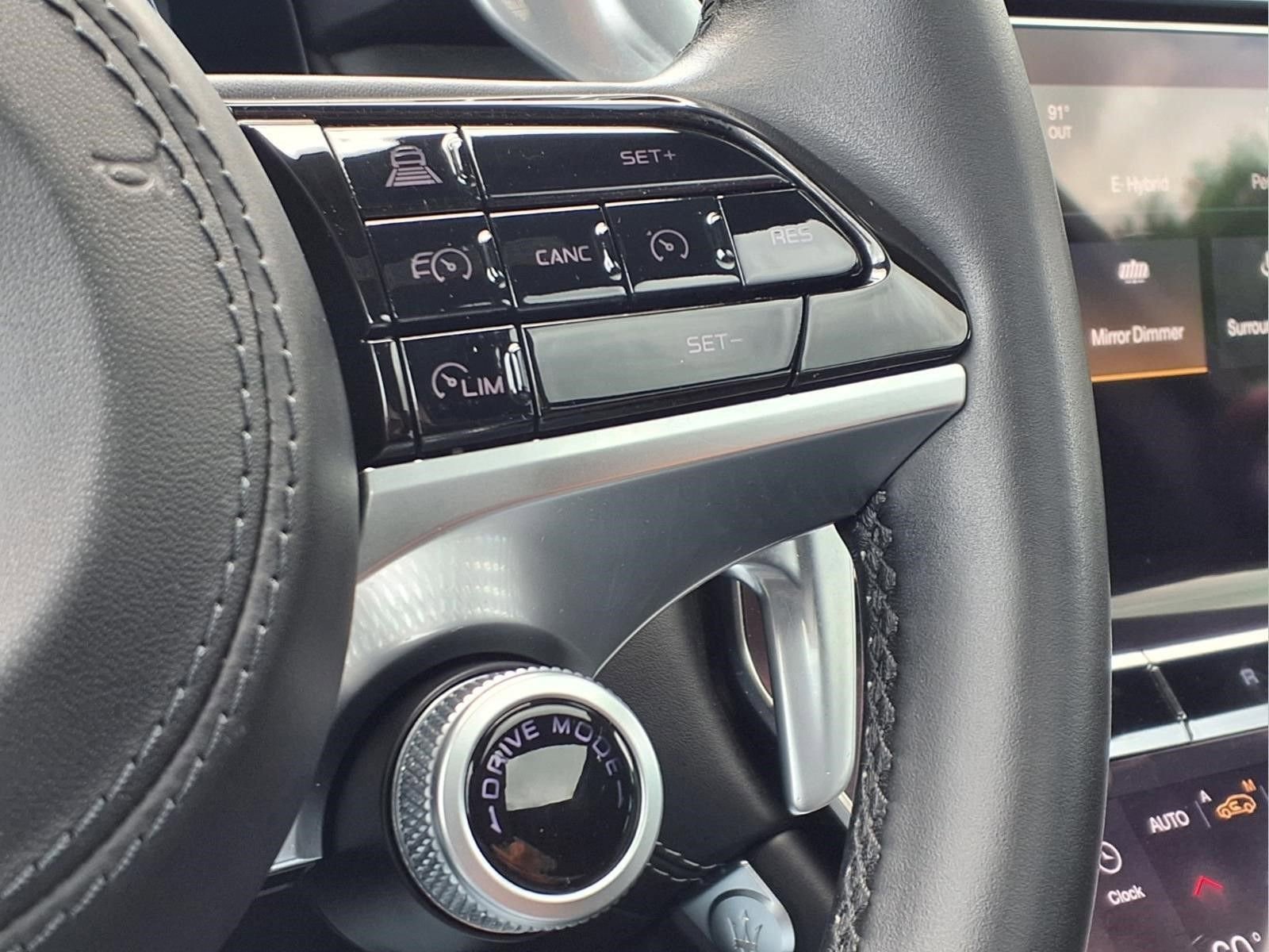 Used 2023 Maserati Grecale GT image 22