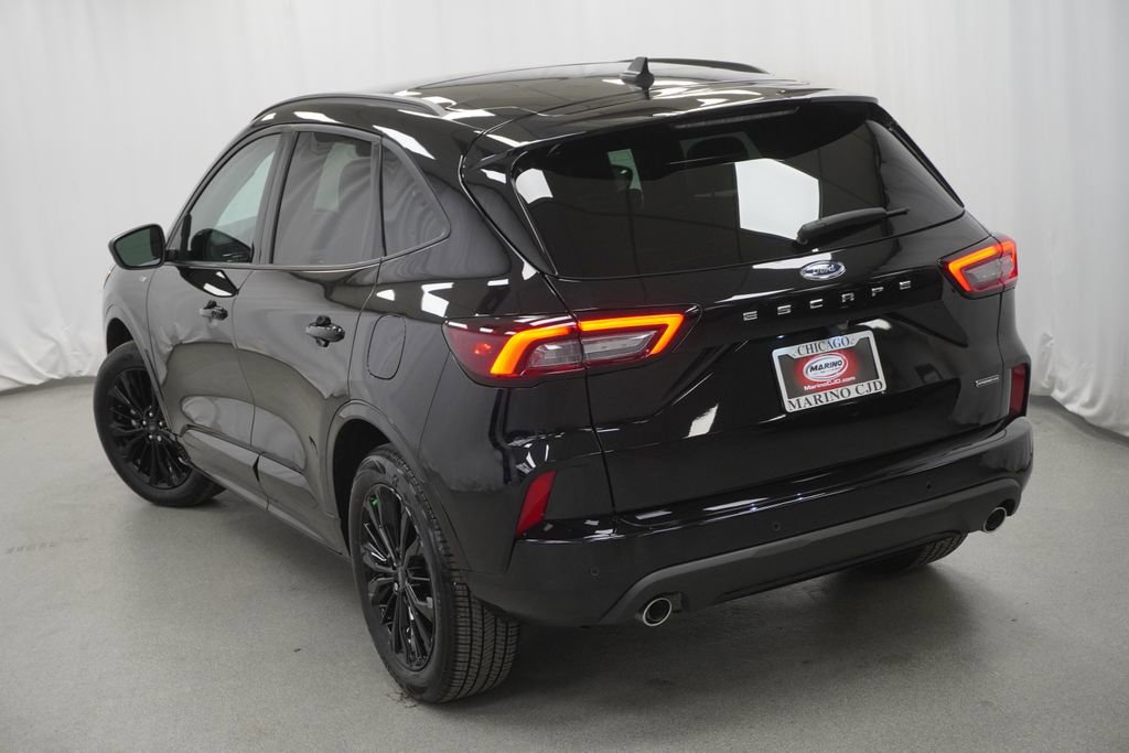 Used 2025 Ford Escape ST-Line Elite image 12