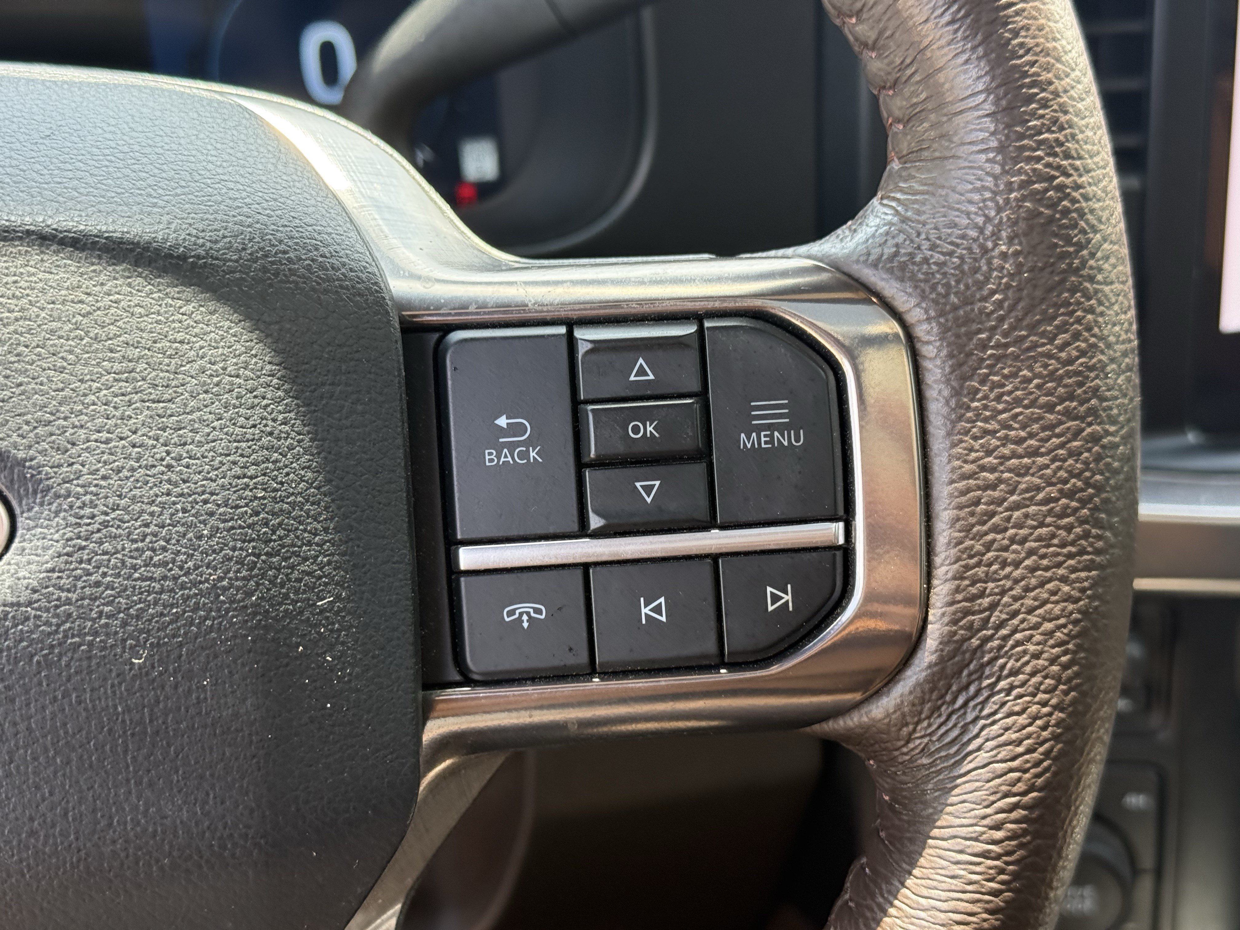 Used 2024 Ford F250 King Ranch w/ FX4 Off-Road Package AWD/4WD image 18