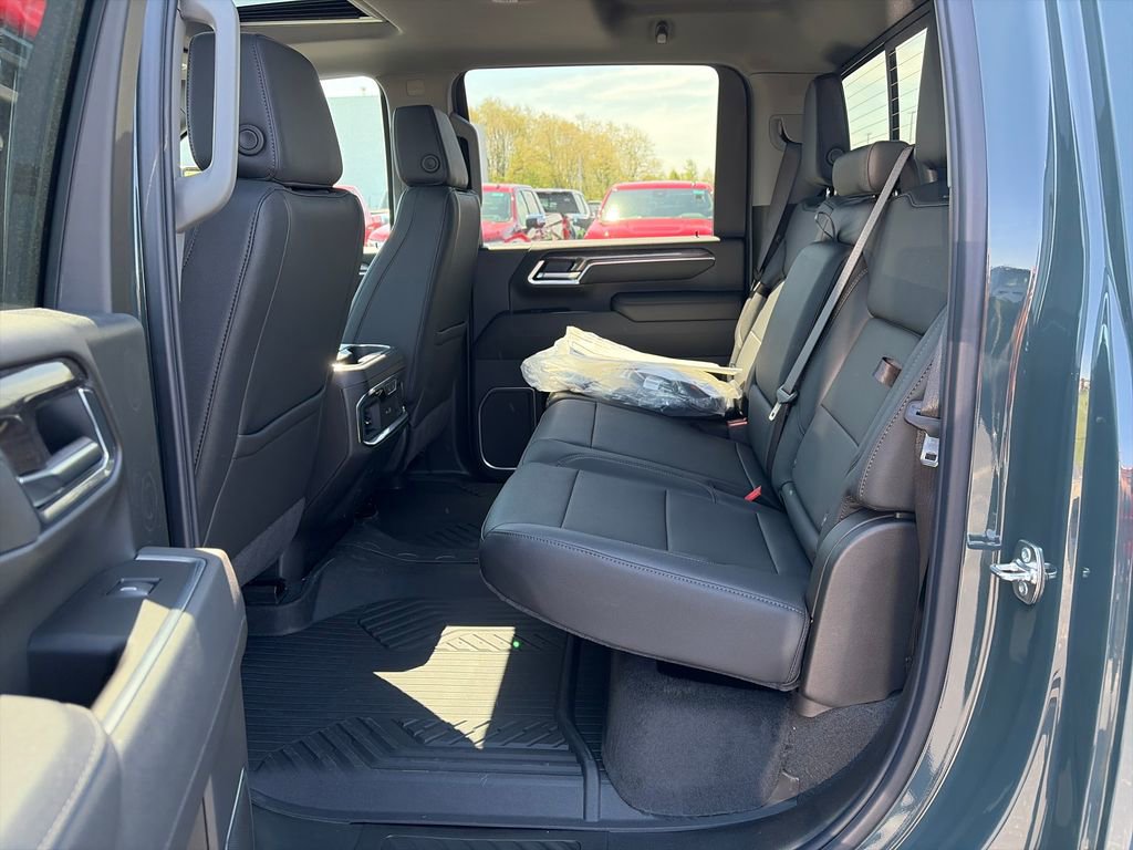 New 2026 Chevrolet Silverado 3500 LTZ w/ LTZ Plus Package AWD/4WD image 27