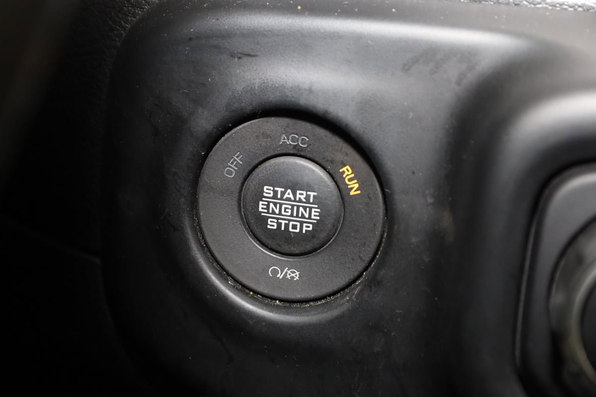 Used 2023 Jeep Wrangler Unlimited w/ Cold Weather Group image 27