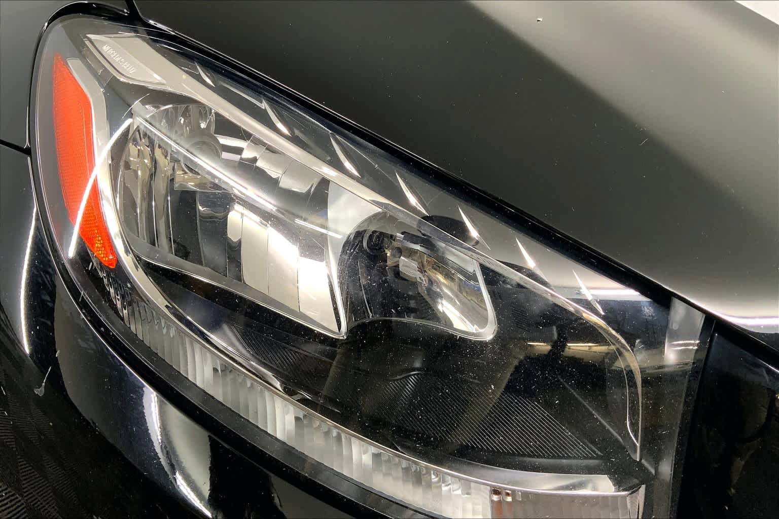 Used 2018 Mercedes-Benz GLC 300 4MATIC image 27