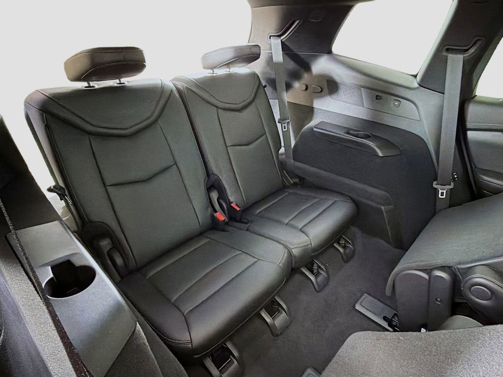 Used 2023 Cadillac XT6 Premium Luxury image 29