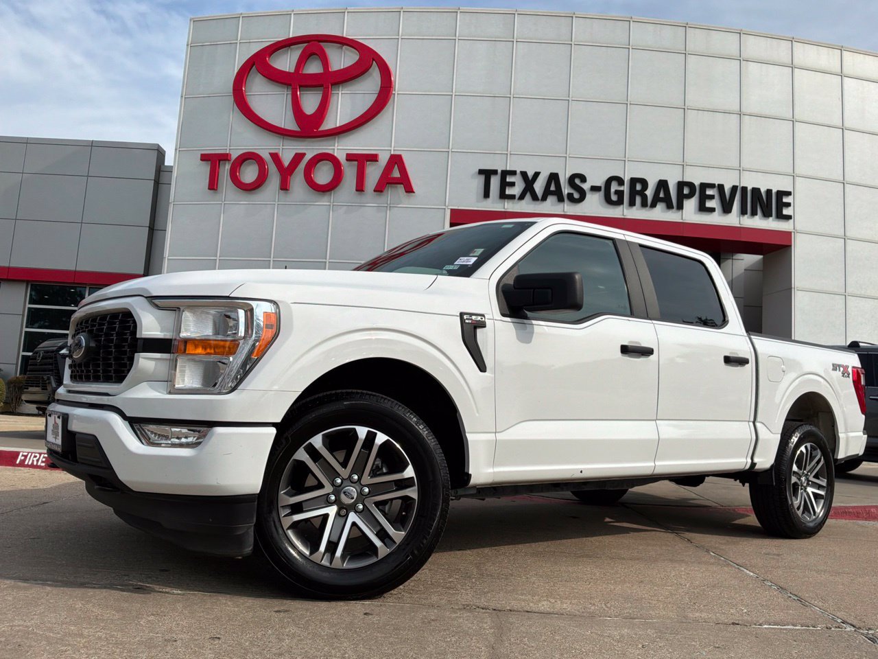 Used 2021 Ford F150 XL w/ STX Appearance Package AWD/4WD image 2