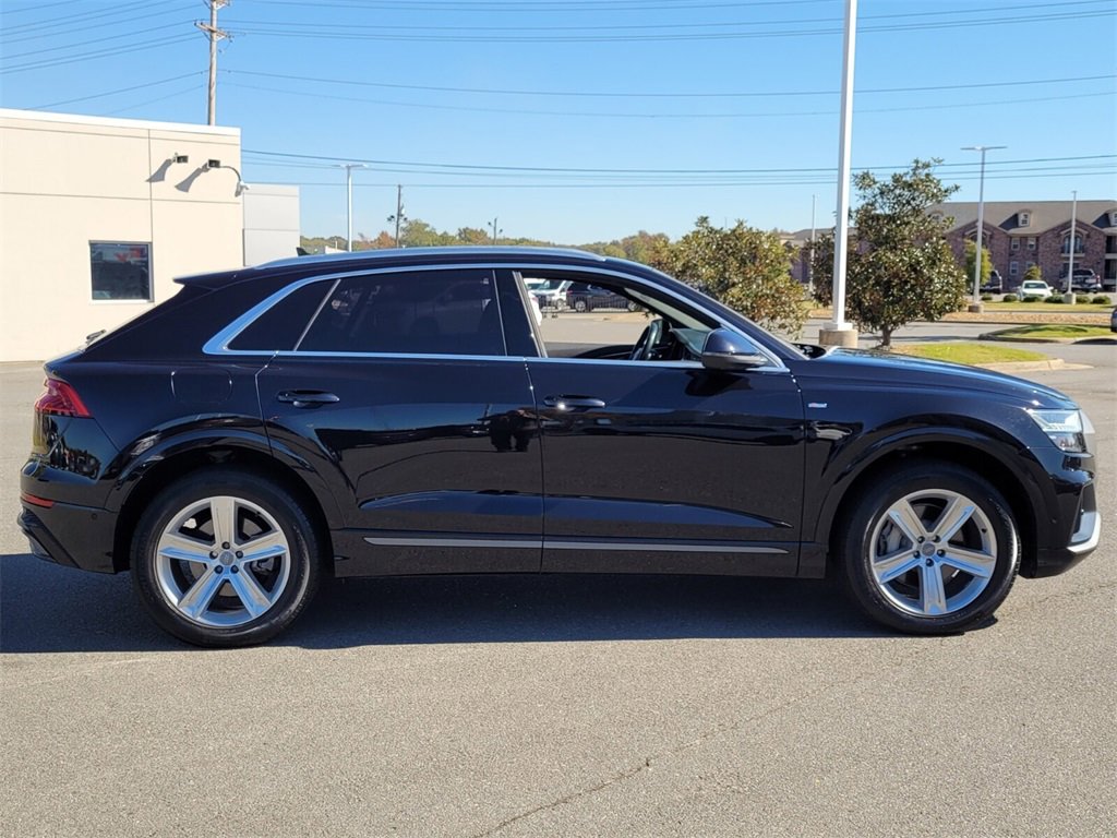 Used 2019 Audi Q8 Prestige image 2