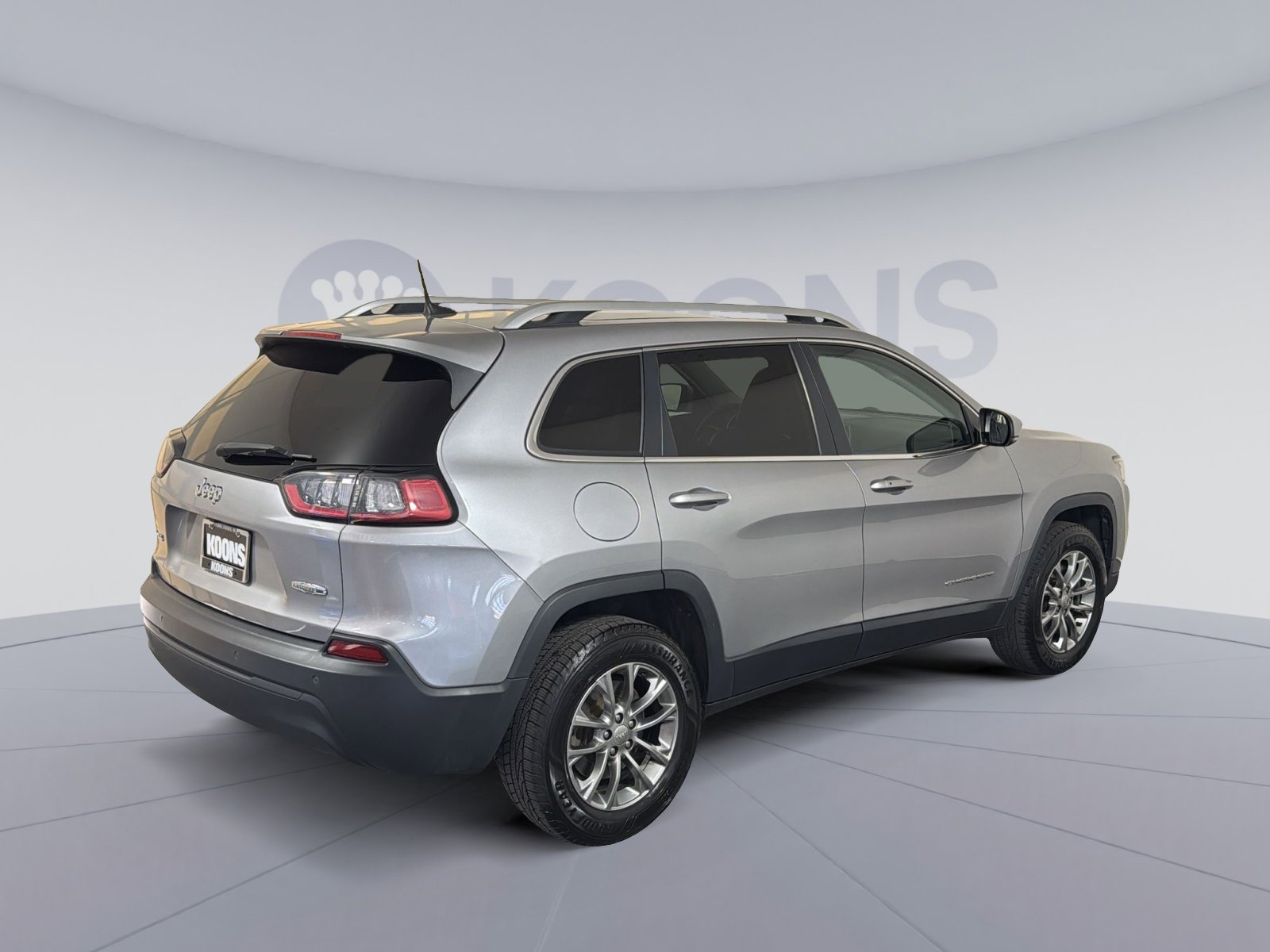 Used 2020 Jeep Cherokee Latitude Plus w/ Comfort/Convenience Group image 7
