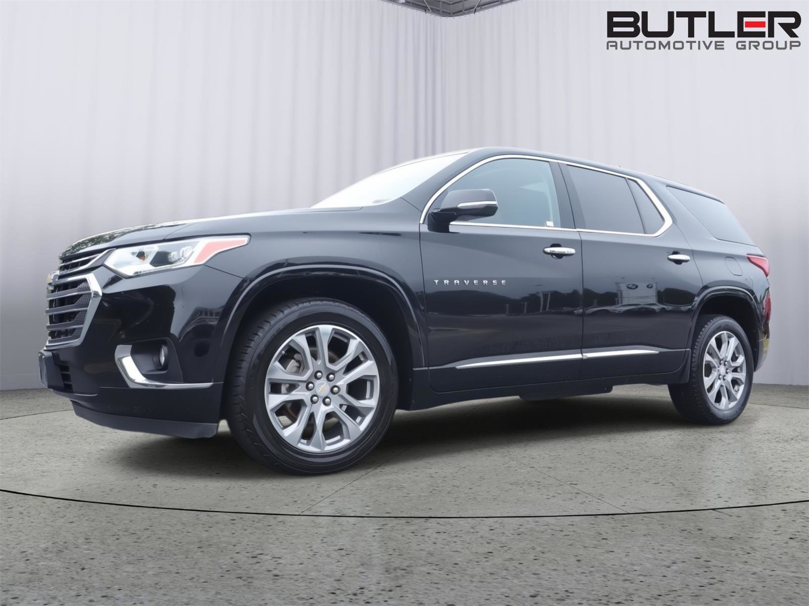 Used 2019 Chevrolet Traverse Premier w/ Driver Confidence II Package FWD image 44