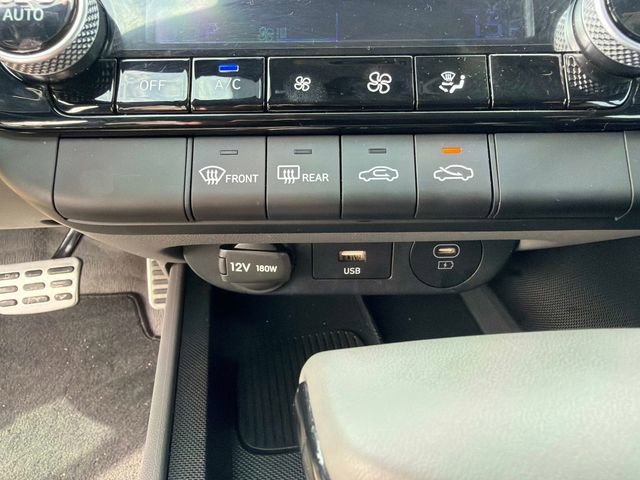 Certified 2025 Hyundai Elantra Sport FWD image 24