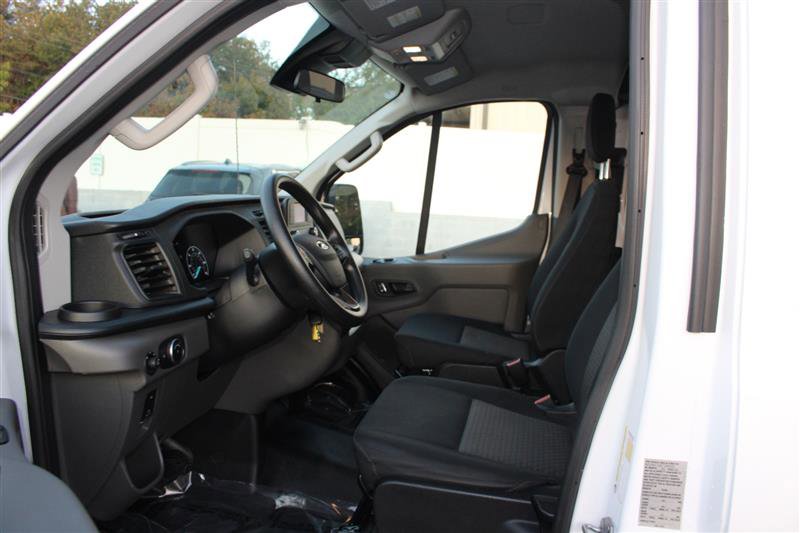Used 2024 Ford Transit 250 250 w/ Exterior Upgrade Package image 11