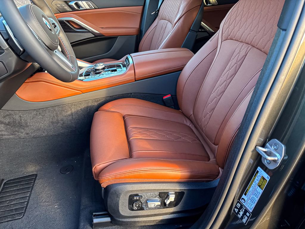New 2026 BMW X6 M60i image 16