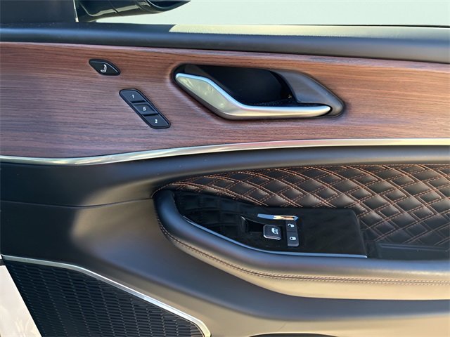 Used 2022 Jeep Grand Cherokee L Summit w/ Advanced Protech Group IV image 15