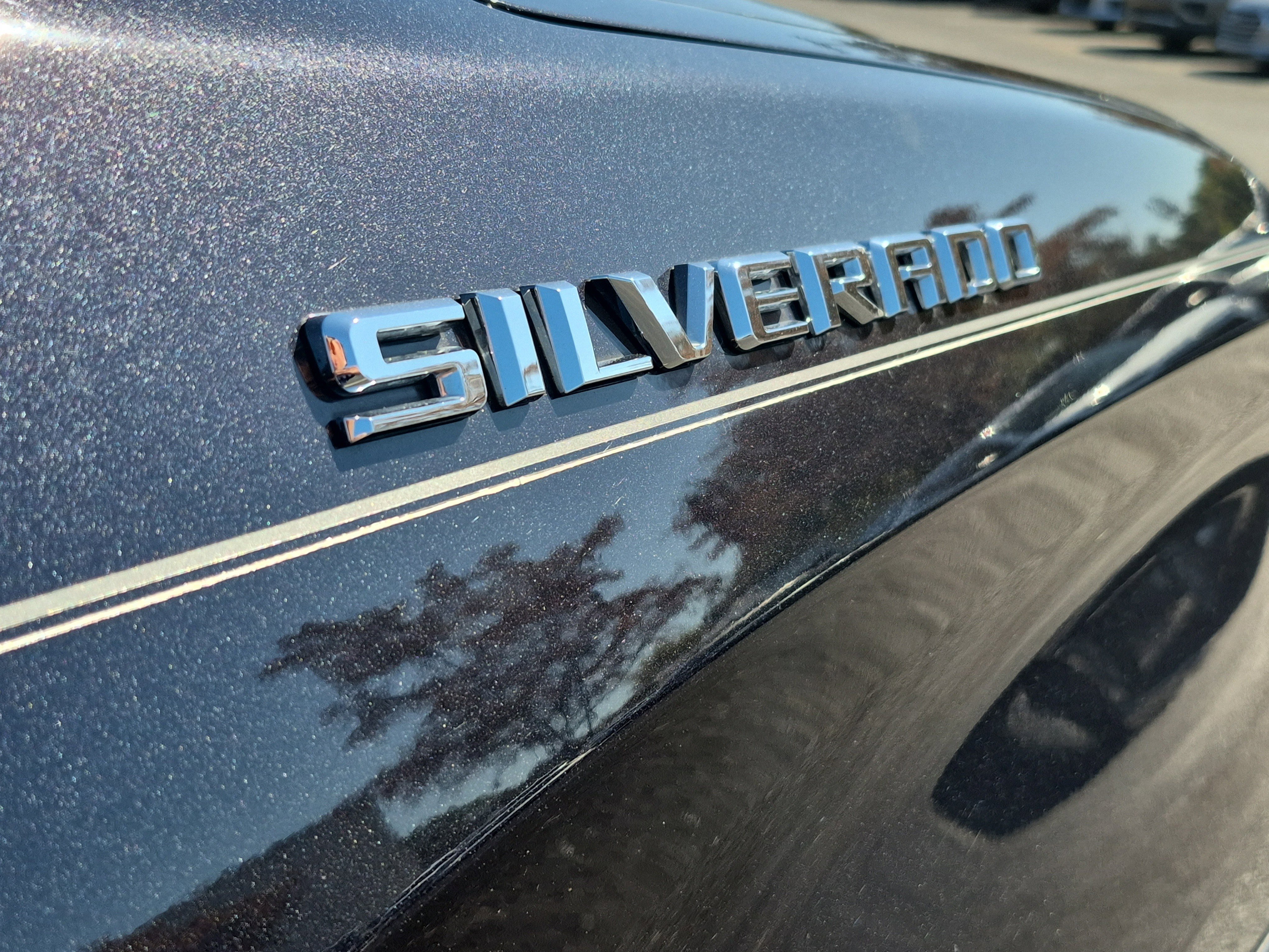 Used 2022 Chevrolet Silverado 1500 RST image 9