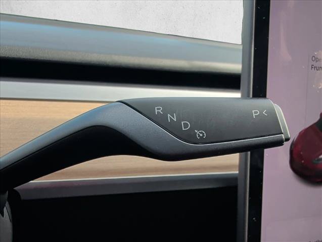 Used 2018 Tesla Model 3 Long Range RWD image 16