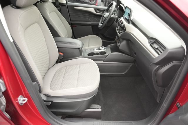 Used 2022 Ford Escape SE w/ Convenience Package image 18
