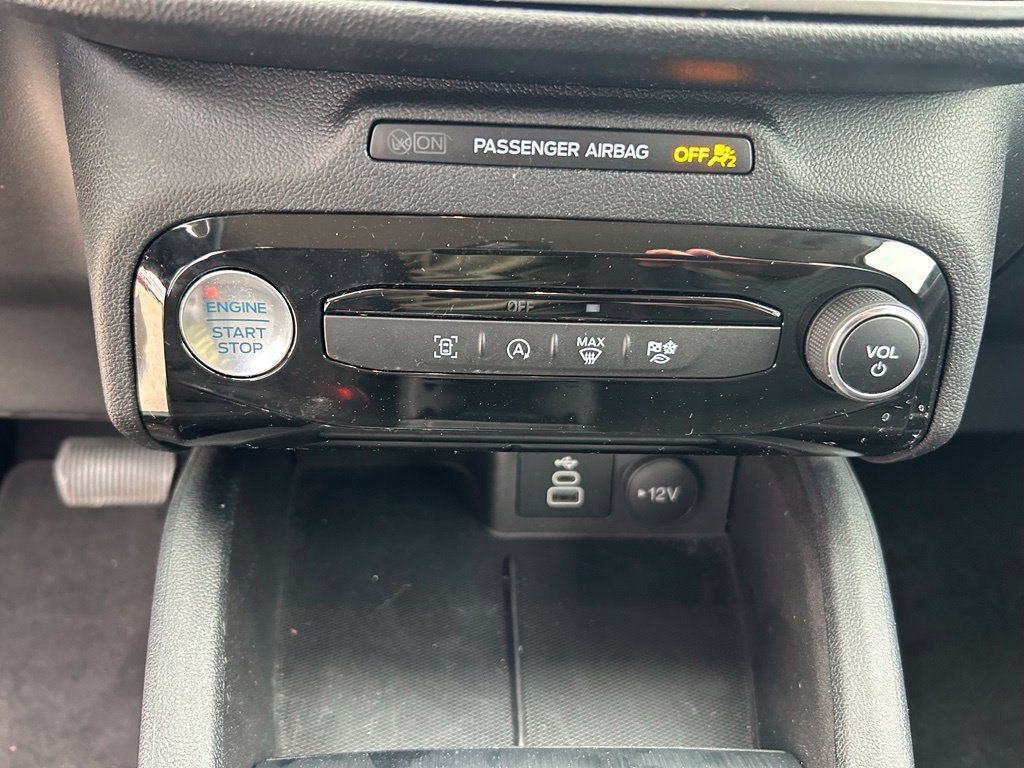 Used 2024 Ford Escape Active w/ Tech Pack #1 AWD/4WD image 16