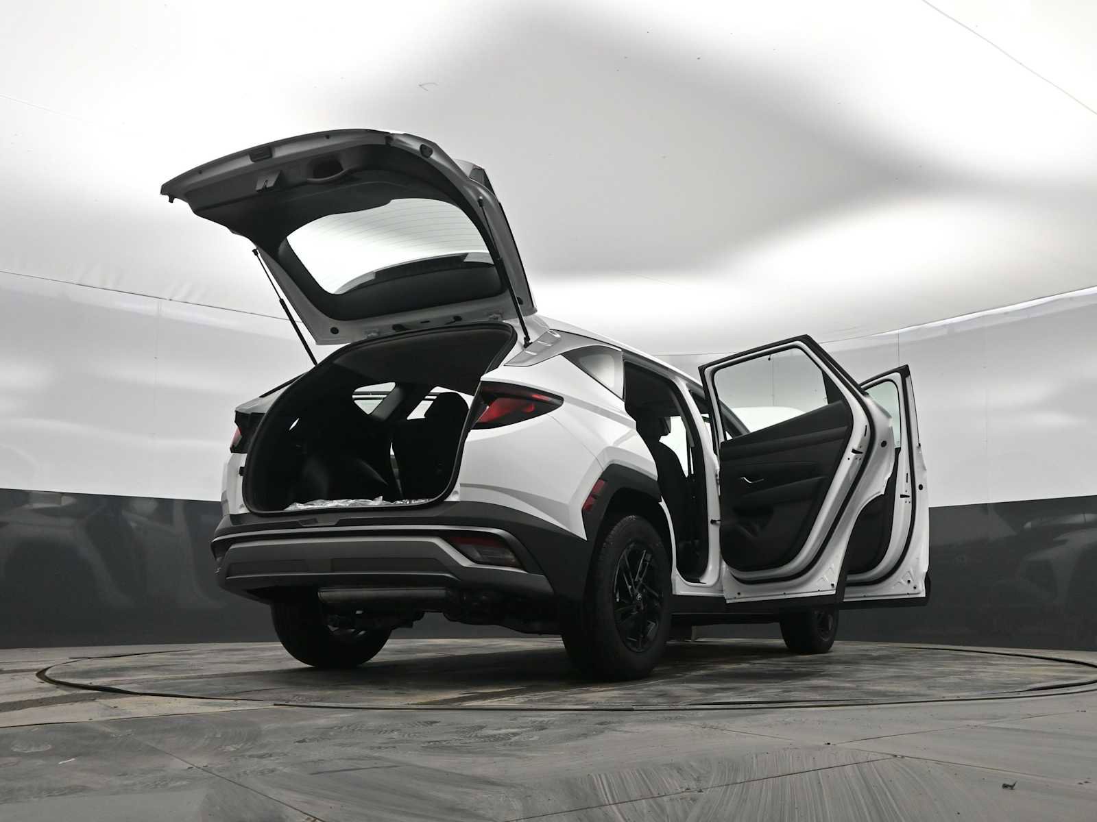 New 2026 Hyundai Tucson SE image 42