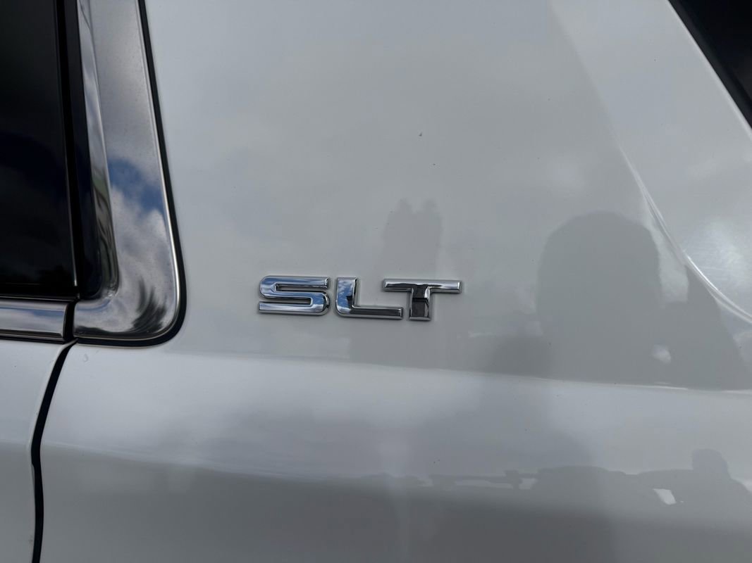 Used 2016 GMC Yukon SLT AWD/4WD image 29