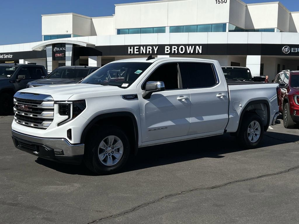 Used 2025 GMC Sierra 1500 SLE