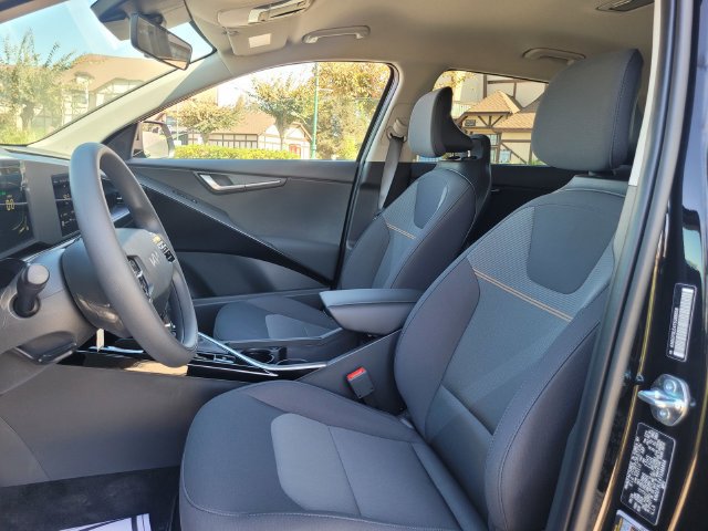 New 2026 Kia Niro LX FWD image 8