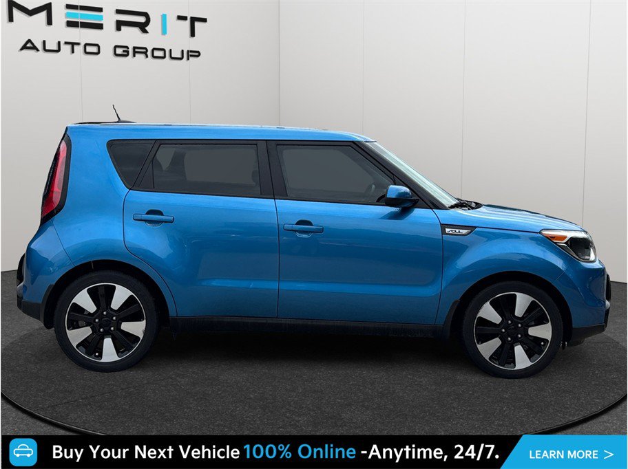 Used 2016 Kia Soul + w/ Designer's Package FWD image 10