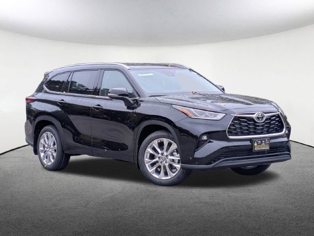New 2026 Toyota Highlander Limited AWD/4WD image 2