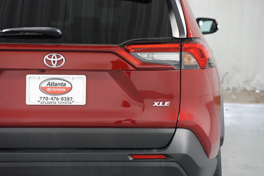 Certified 2021 Toyota RAV4 XLE Premium image 10