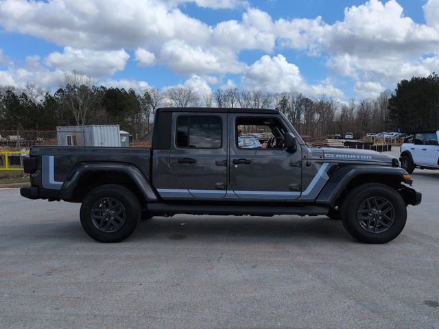 Used 2021 Jeep Gladiator Sport image 3