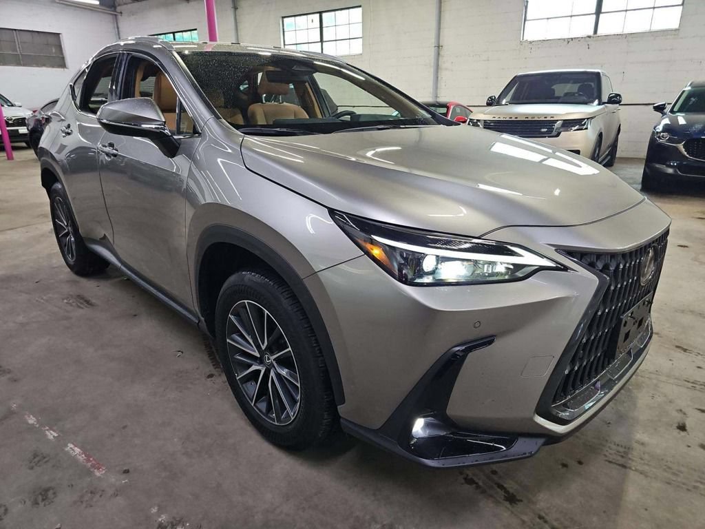 Used 2025 Lexus NX 350 AWD w/ Accessory Package (2T) image 6