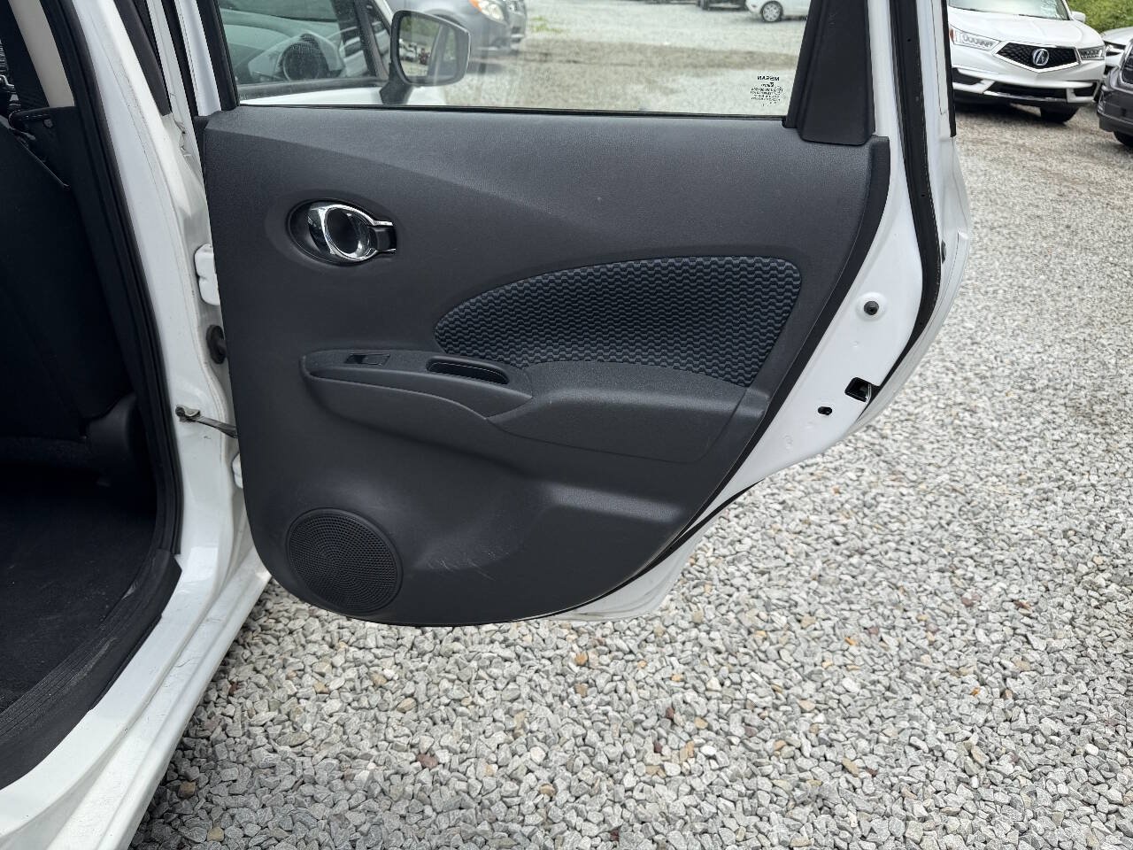 Used 2017 Nissan Versa Note SV w/ SV Appearance Package FWD image 13