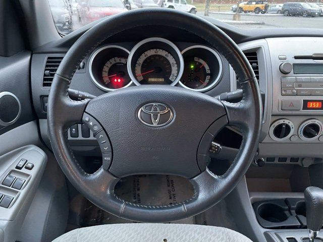 Used 2011 Toyota Tacoma 4x4 Double Cab image 13