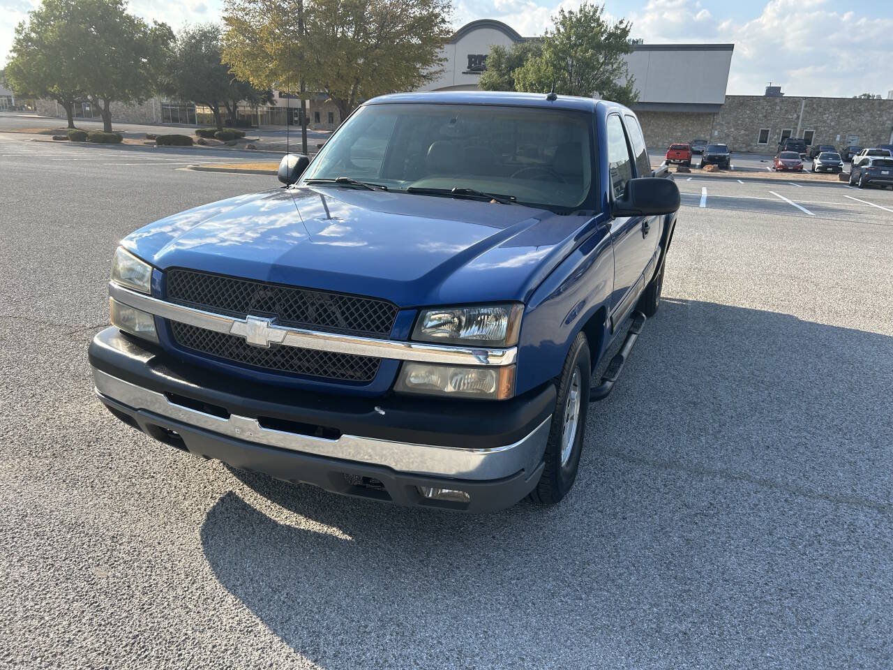 Used 2003 Chevrolet Silverado 1500 LT RWD image 4