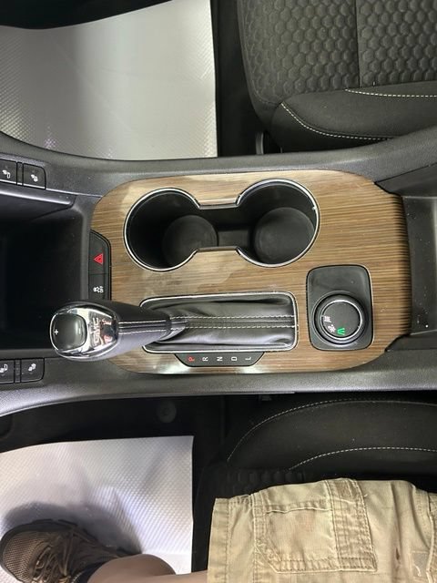 Used 2019 GMC Acadia SLE FWD image 21